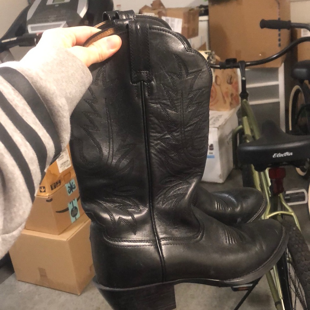 Ariat Cowboy Boots